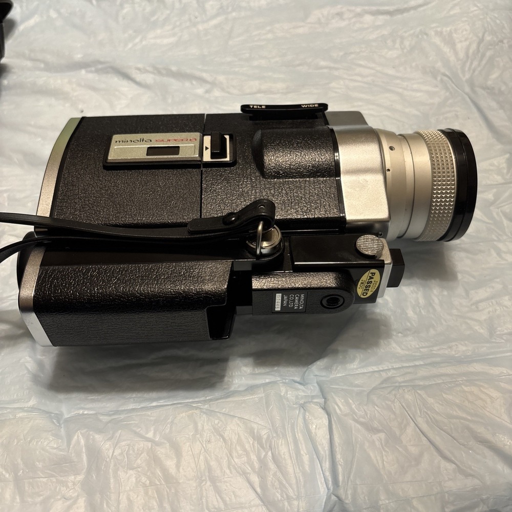 Minolta Autopak-8 D6 Super 8 Movie Camera Rokkor Zoom 8.4-50mm Untested